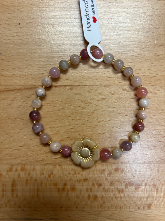 Sunstone Crystal bracelet- 7.5” beige flower