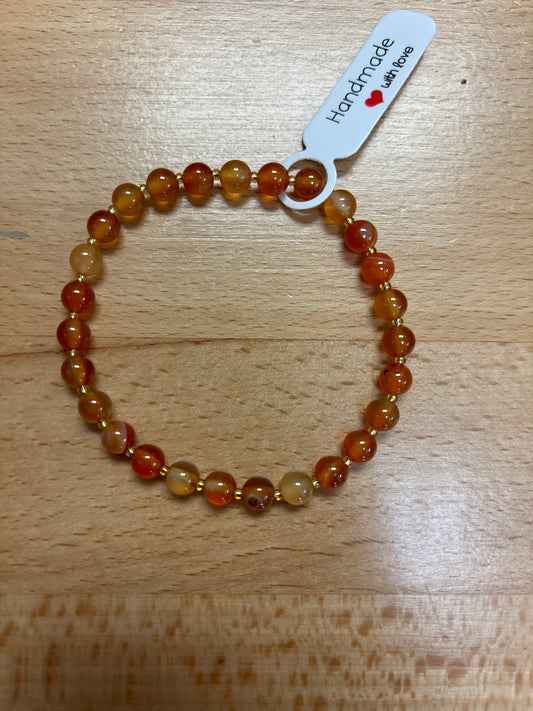 Carnelian crystal bracelet- 7.5”