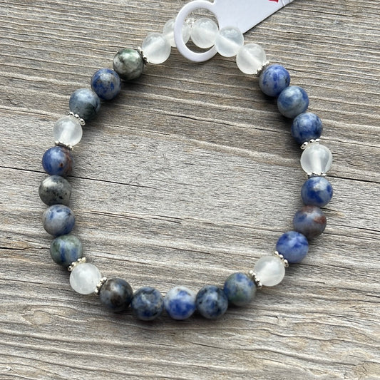 Sodalite and selenite crystal bracelet 7”.