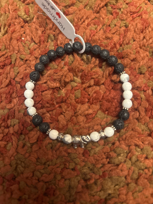 Howlit & Lava Stone with Elephant - 7.5”